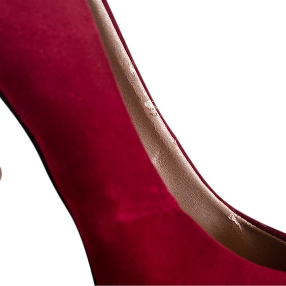 Forever 21 Red Faux Suede Women’s High Heels- Size 7 - Picture 7 of 8